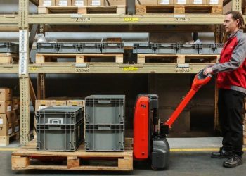 LINDE MH, MT15 akülü transpaleti müşterilerin geri bildirimlerine göre yeniledi