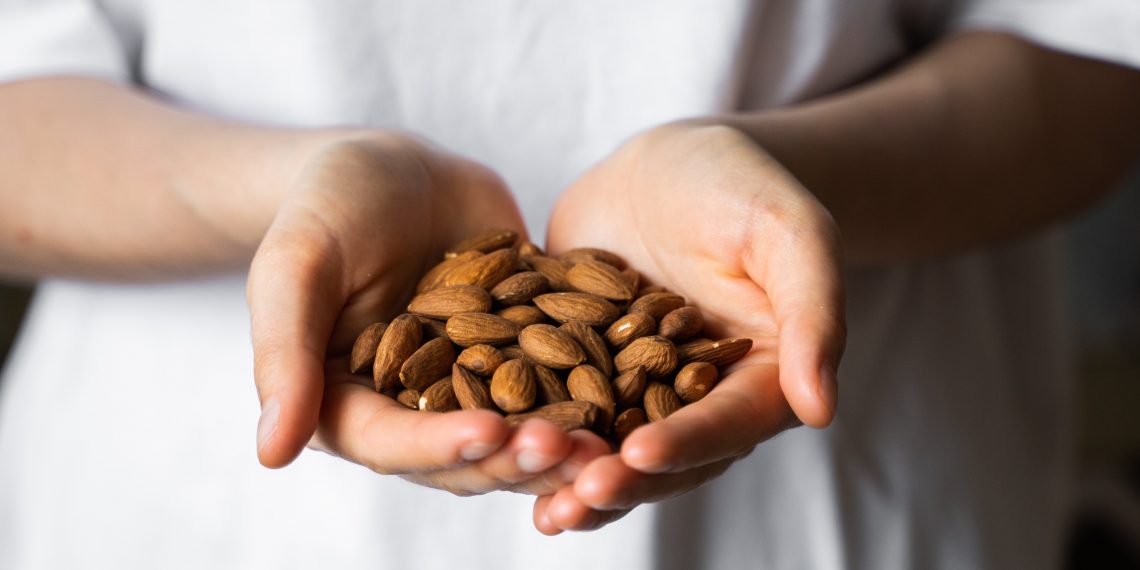 Bademcioğlu, badem işleme verimliliğini TOMRA 3C ayıklama makinesi ile arttıracak