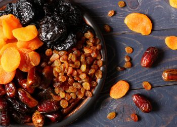 In the export of dried figs, dried apricots and raisins, European countries and the USA are standing out