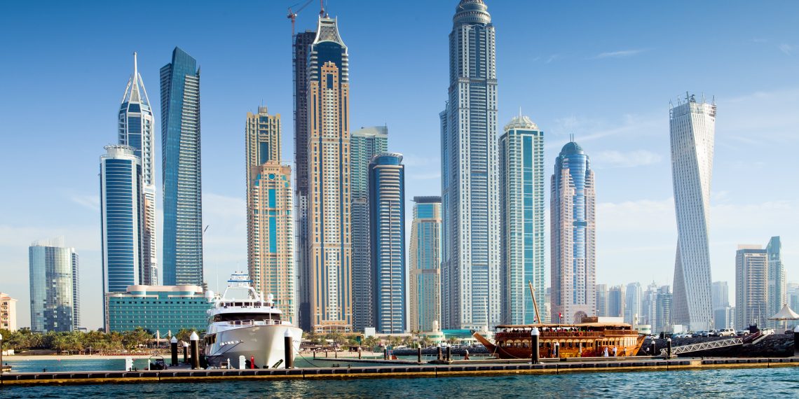 Dubai omicron varyantına karşı geniş önlemler aldı