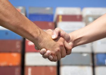 Eximbank yurt dışında yapılan satışlar için kredi sigortası yapılabilecek