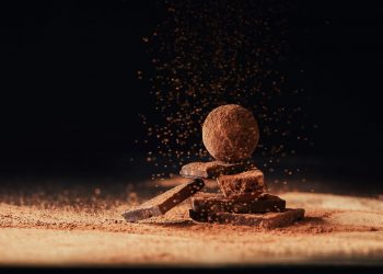 Blommer Chocolate Company and DouxMatok expand partnership with new chocolate and confectionery coatings