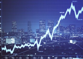 Türkiye, küresel risklere rağmen yılın ilk çeyreğinde yüzde 7,3 büyüme gösterdi