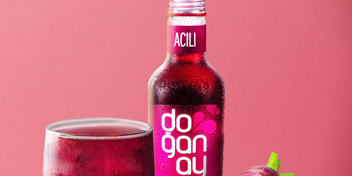 Doğanay, mor havuçtan gelen sağlığı şalgama dönüştürüyor