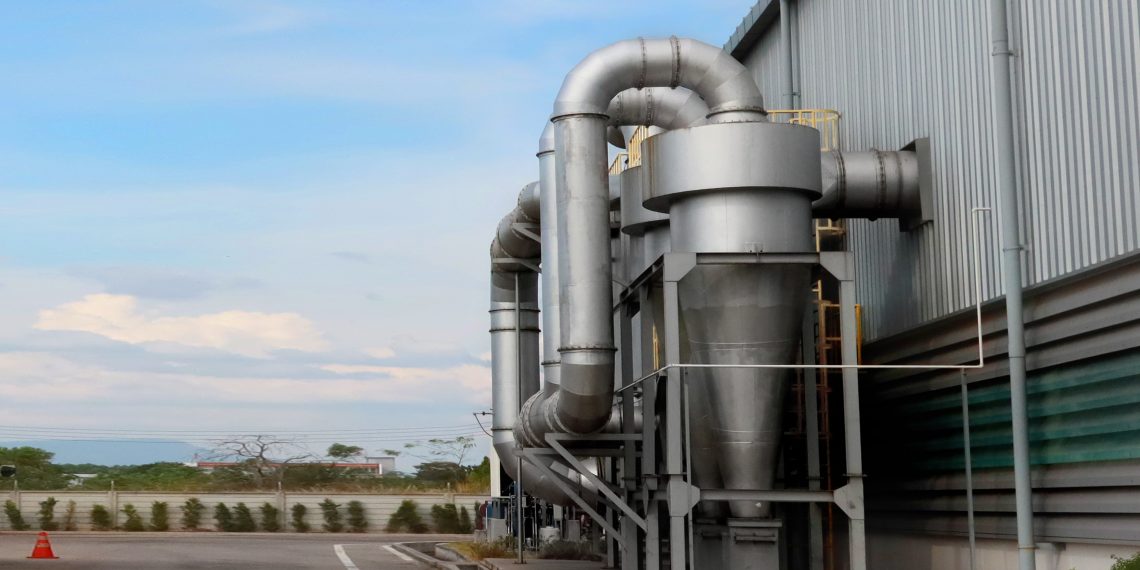 Dust in industrial plants poses a great risk