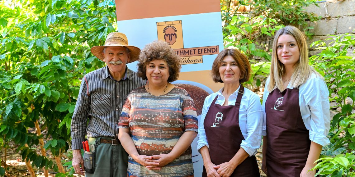 Kurukahveci Mehmet Efendi’den yerel kahve üretimi denemelerine destek