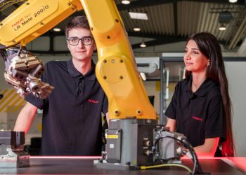 FANUC, otomasyona olan tutkusunu Akademi eğitimleriyle aktarıyor