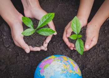 As the world celebrates Earth Day, DutchX and DeliverZero announce partnership to revolutionize sustainable logistics in the food industry