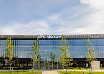 Sanayi ve Teknoloji Bakanlığı’ndan Şişecam’ın enerji camı yatırımına destek