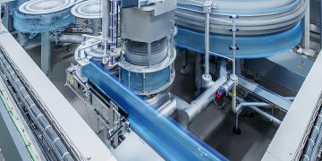 ven faster and more effective: KHS improves its modular Innofill PET DRV filler