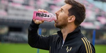 Lionel Messi unveils his next-generation hydration drink – Más+ by Messi