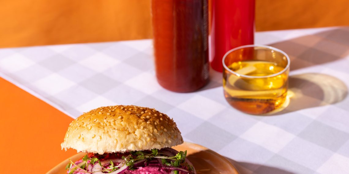Revyve debuts egg replacer ingredient for plant-based burgers at IFT FIRST