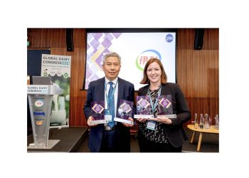 Yili received Four World Dairy Innovation Awards at the 17th Global Dairy Congress